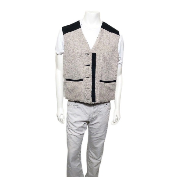Outback Trading - Marlboro Vest Reversible Sherpa - Picture 5 of 6